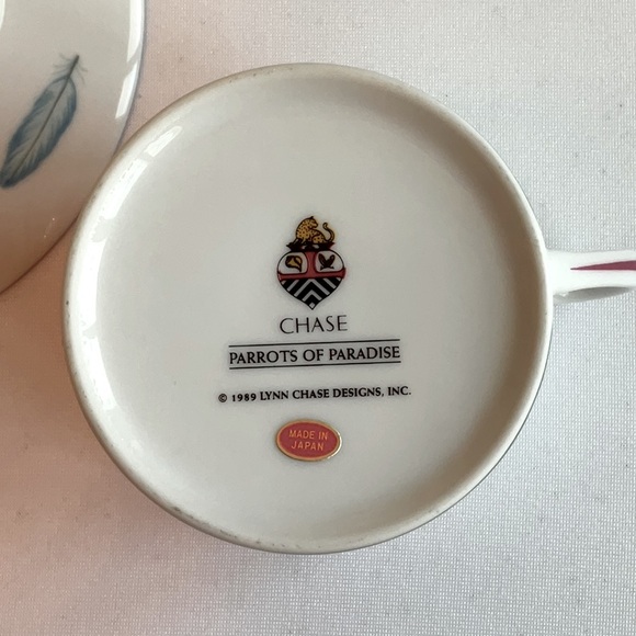 Lynn Chase Designs ~ “Parrots of Paradise” Tea Cup and Saucer - Picture 5 of 9